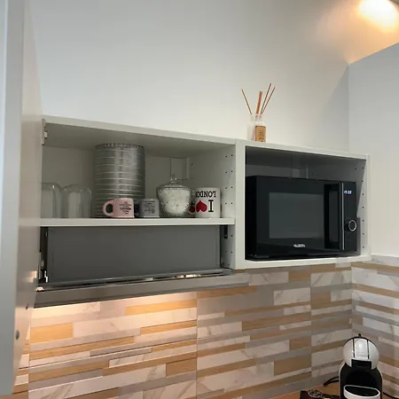 Studio Individuel Avec Terrasse *