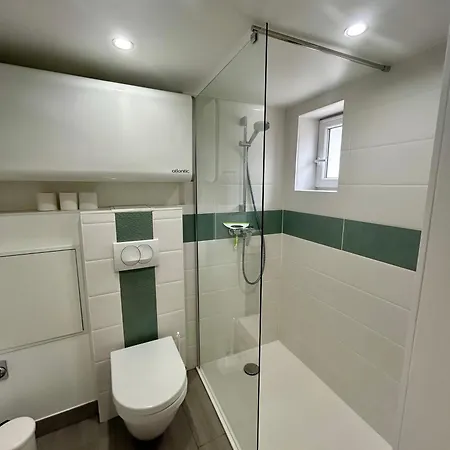 Studio Individuel Avec Terrasse * Aulnay-sous-Bois