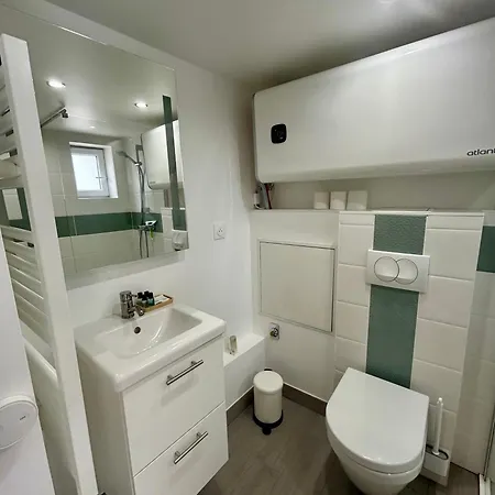 Studio Individuel Avec Terrasse Appartamento *